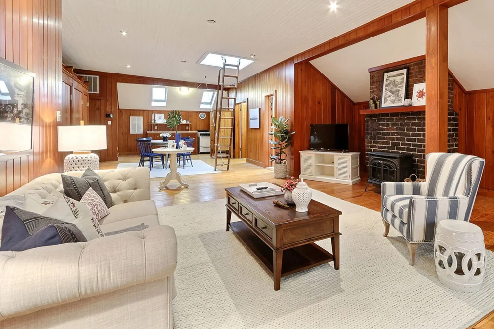 Captain’s Quarters on Lafayette preview